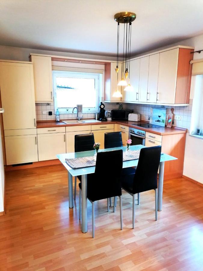 Ferienwohnung mit Terrasse für bis zu 4 Personen Balve Exterior foto